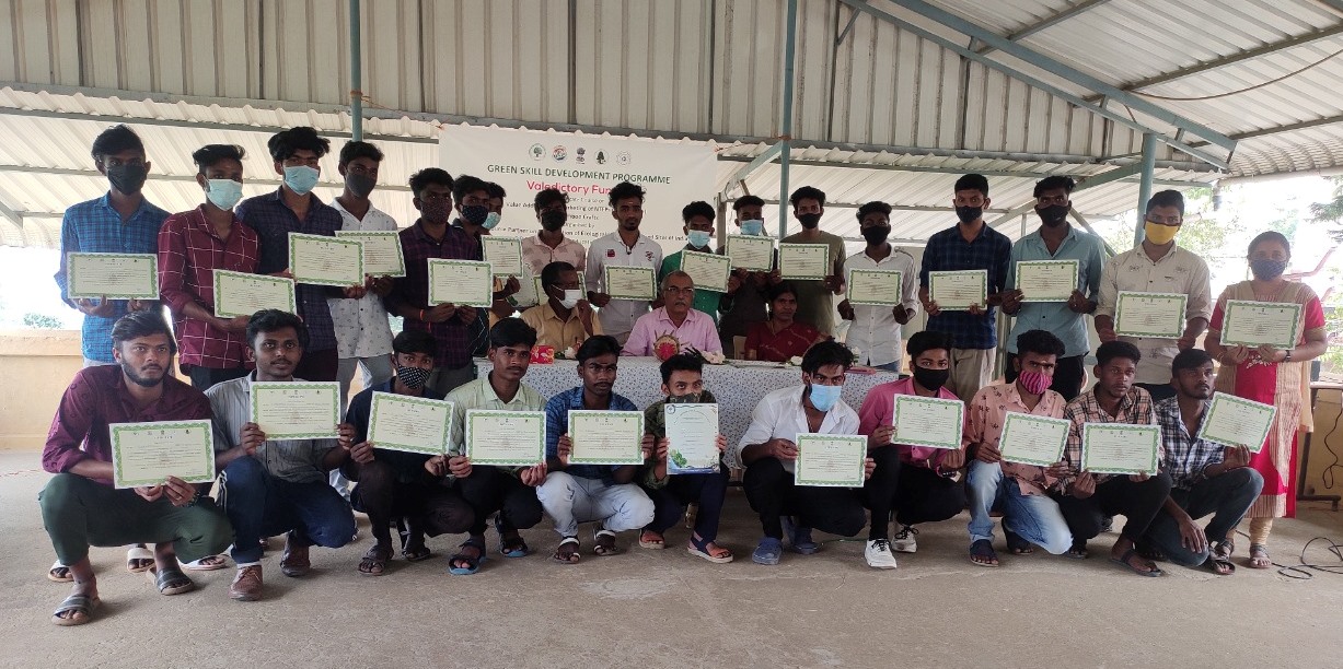 Trainees with course completion certificate